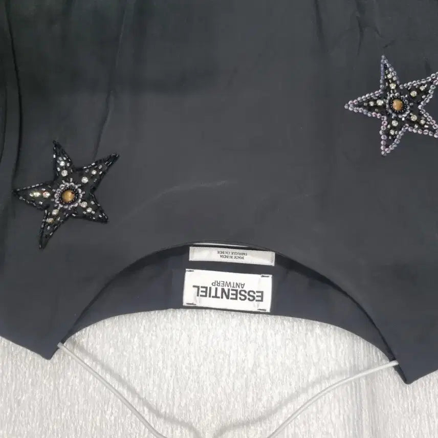 [BUNJANG] ESSENTIAL ANTWEAR Star Bead Mini Dress / 에션셀 엔트위프  별 비즈 원피스