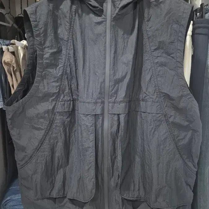 [BUNJANG] Time Homme 24SS Hooded Vest Black / 타임옴므 24ss 후드베스트