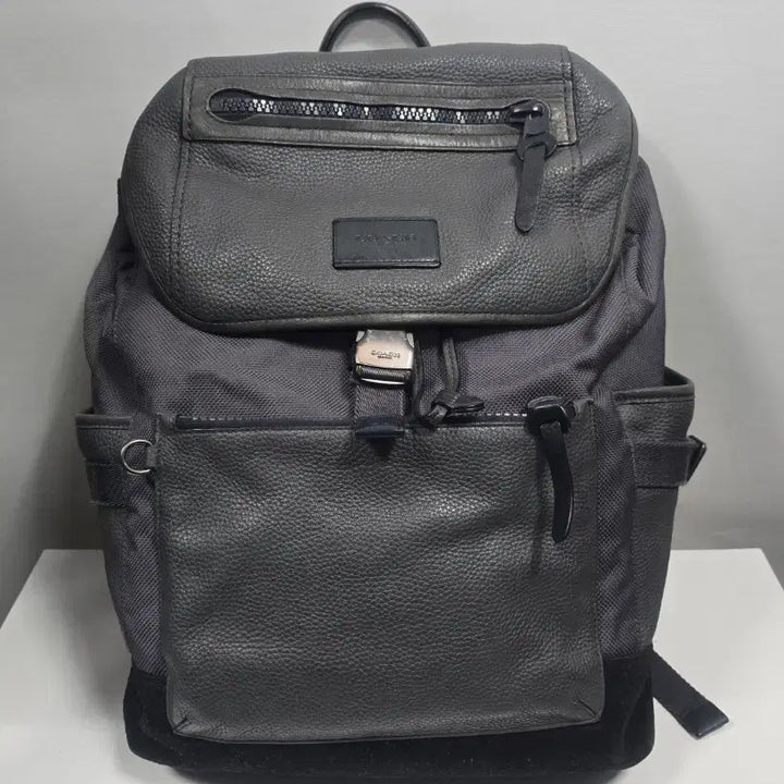 [BUNJANG] Coach Manhattan Leather Suede Backpack / 코치 그레이 레더 스웨이드 맨하탄 백팩