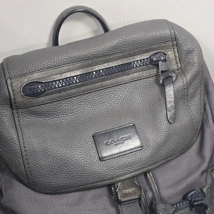 [BUNJANG] Coach Manhattan Leather Suede Backpack / 코치 그레이 레더 스웨이드 맨하탄 백팩
