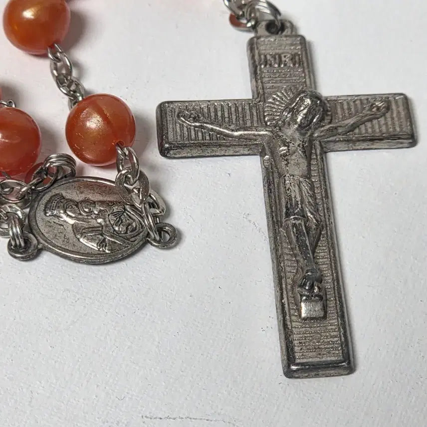 [BUNJANG] Italian 1970s Apricot Rosary Beads / 이탈리아 70년대 묵주 살구색 금속 플라스틱 가톨릭 천주교