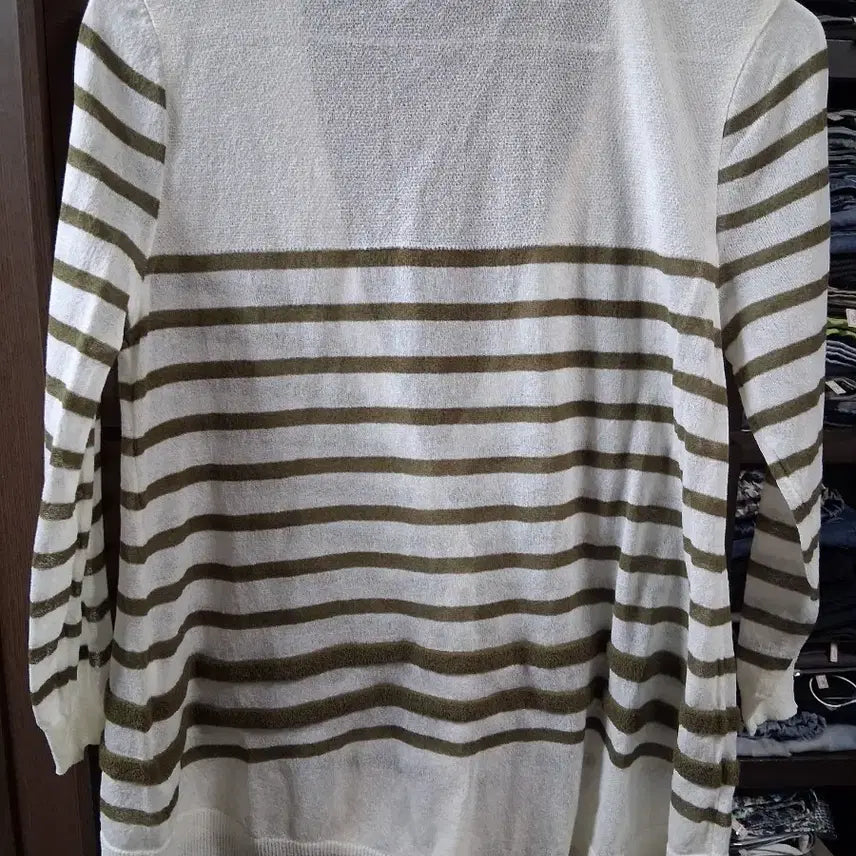 [BUNJANG] EnC Stripe V-Neck Cardigan / EnC 스트라이프 브이넥 가디건(55)