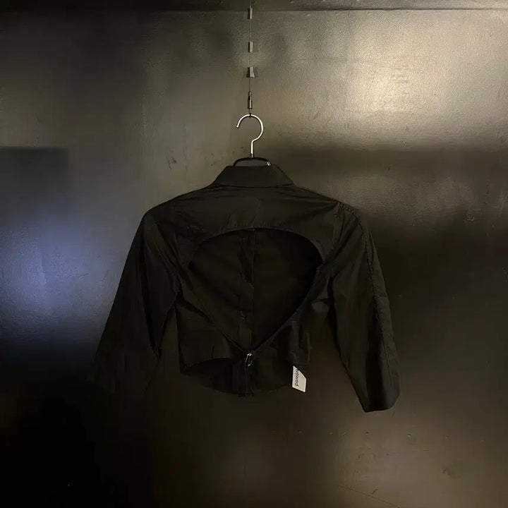 [BUNJANG] Hussein Chalayan Backless Cotton Blouse / 후세인 샬라얀 백리스 코튼 블라우스