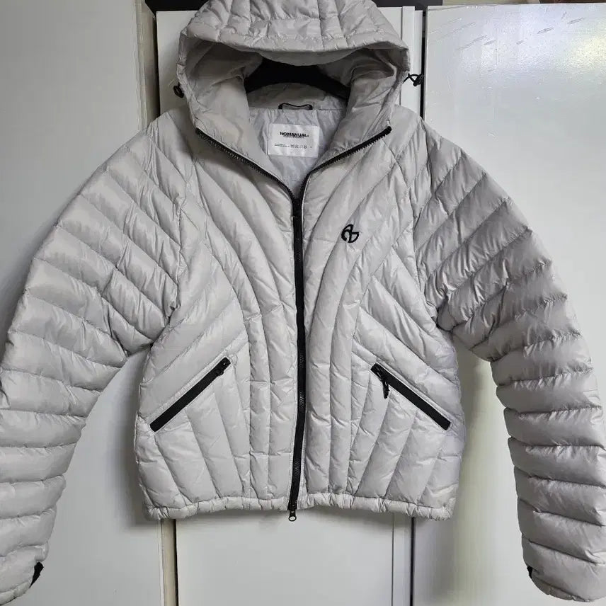 [SOLD OUT] 노매뉴얼 경량패딩 누베스 S