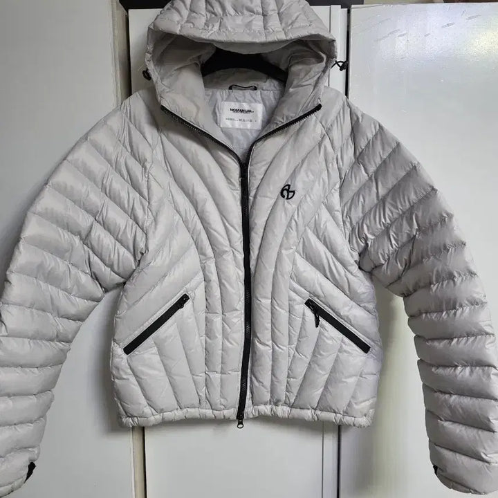 [SOLD OUT] 노매뉴얼 경량패딩 누베스 S