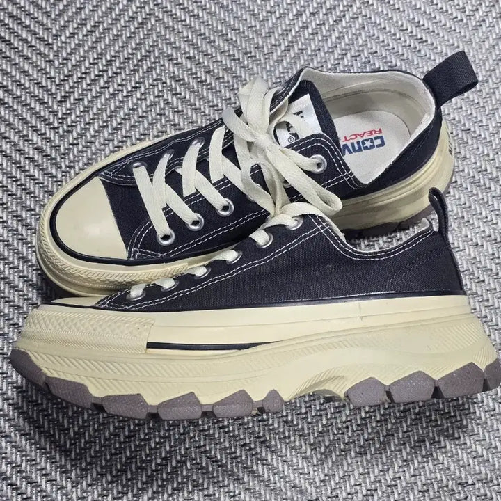 [BUNJANG] Converse All Star R Trackwave OX Shoes / 컨버스 올스타 R 트랙웨이브 OX 235