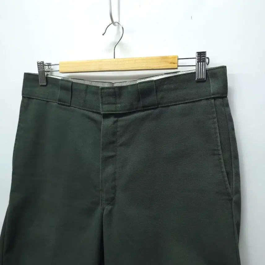 [BUNJANG] Dickies 874 Khaki Work Pants (W32 L32) / 디키즈 874 카키 워크 팬츠 ( W32 L32 )