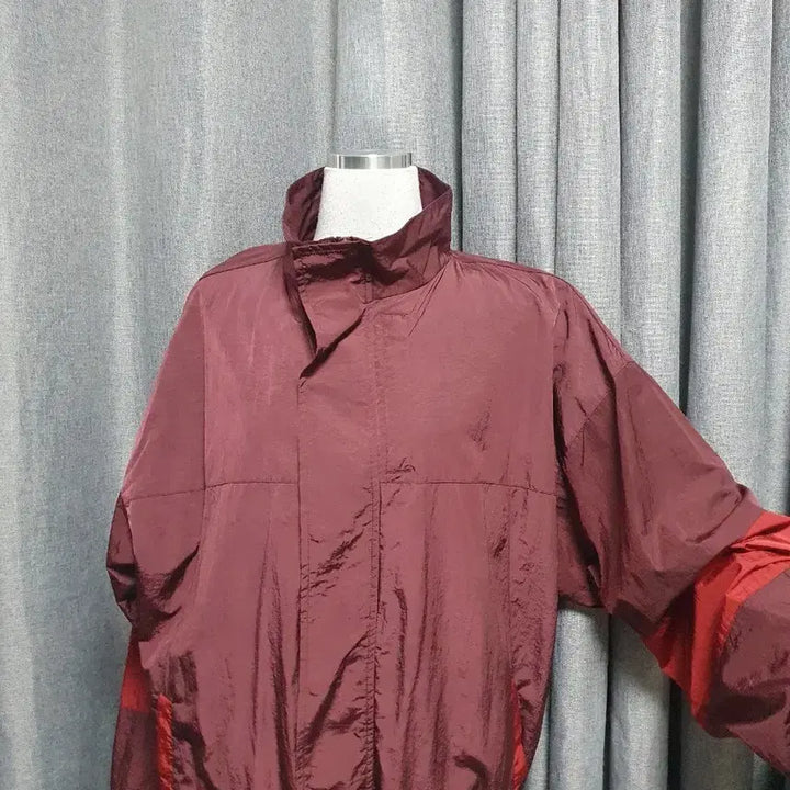 [BUNJANG] Eccentric Red Premium Zip-Up Hoodie / 이센트릭 레드 고급집업