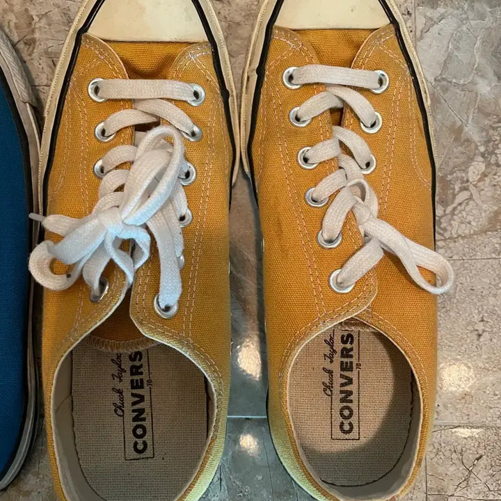 [BUNJANG] Converse Chuck Taylor Low Top Sneakers - Yellow/Blue - Size 250 - Bundle Set / 컨버스 척테일러 로우컷 스니커즈 노랑/파랑 250 일괄판매