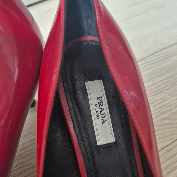 [BUNJANG] Prada Ribbon Detail Red Patent Pumps - Size 38.5 / (정품) 프라다 리본 장식 레드 페이턴트 펌프스 38.5