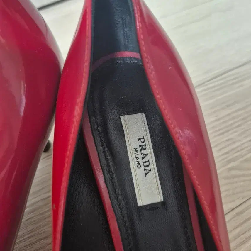 [BUNJANG] Prada Ribbon Detail Red Patent Pumps - Size 38.5 / (정품) 프라다 리본 장식 레드 페이턴트 펌프스 38.5