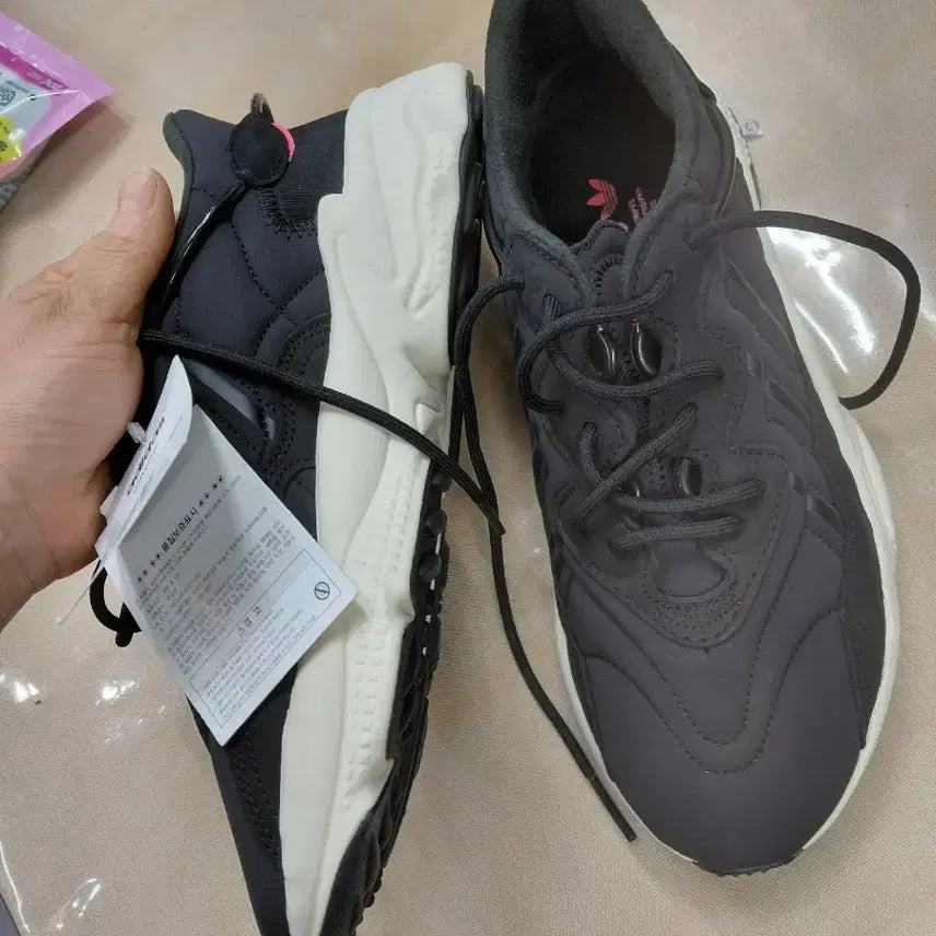 [BUNJANG] Adidas Running Shoes / 아디다스신발255