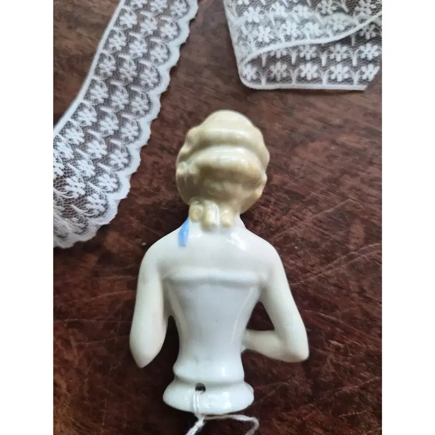[BUNJANG] Vintage Half Doll with Blue Hairband / 빈티지 하프돌(블루 헤어밴드)
