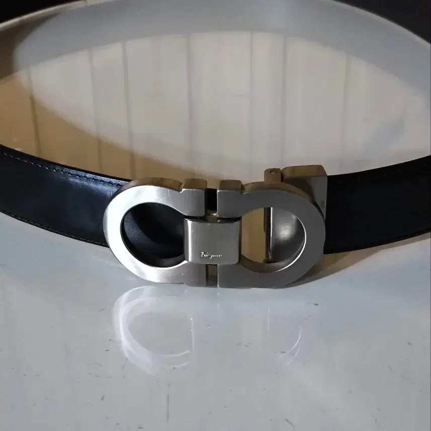 [BUNJANG] Salvatore Ferragamo Gancini Black Leather Belt / 페라가모 간치니 블랙 레더 허리 벨트