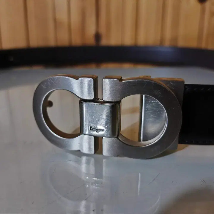 [BUNJANG] Salvatore Ferragamo Gancini Black Leather Belt / 페라가모 간치니 블랙 레더 허리 벨트