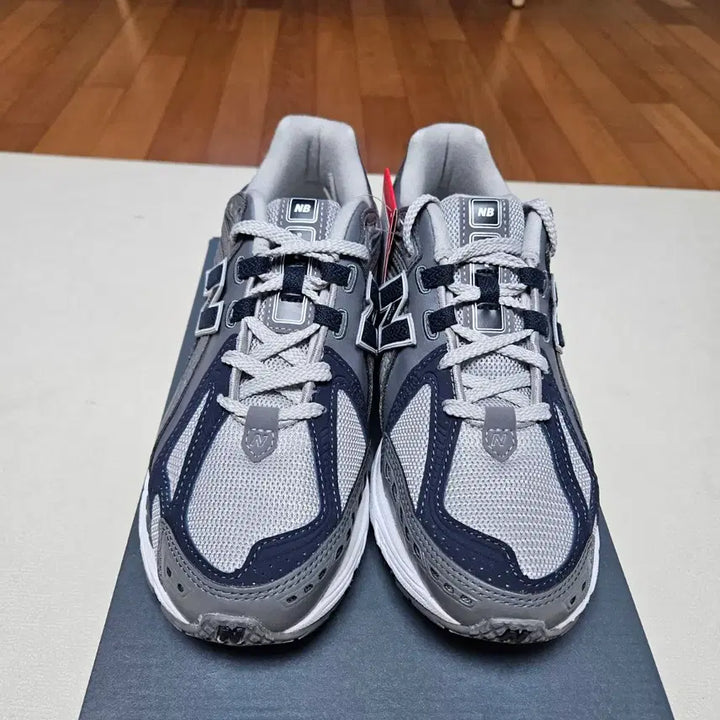 [BUNJANG] New Balance M1906RC Grey Sneakers / 뉴발란스 m1906rc 그레이 265사이즈
