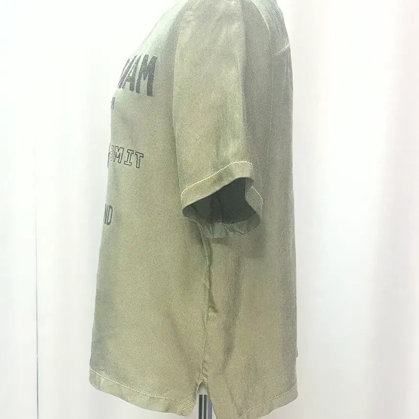 [BUNJANG] TIME by Handsome Printing Short Sleeve T-Shirt Khaki / 한섬 타임 TIME 프린팅 반팔 티셔츠 카키 2022년 여성용 루즈핏새옷