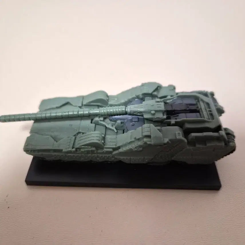 [BUNJANG] Gundam Collection 1/400 HX6 Hildolv (30cm Gun Version) / 건담콜렉션 1/400-  HX6 힐돌브 (30센티 포 버전)