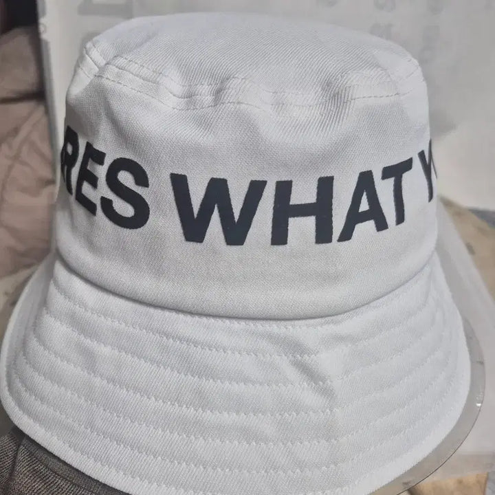 [BUNJANG] G/FORE White Bucket Hat / 지포어 화이트 버킷햇