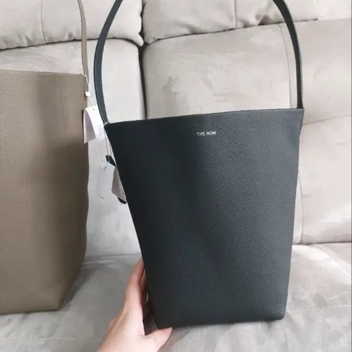 [BUNJANG] Park Bag Medium Leather Bag / 더로우 파크백 미디움
