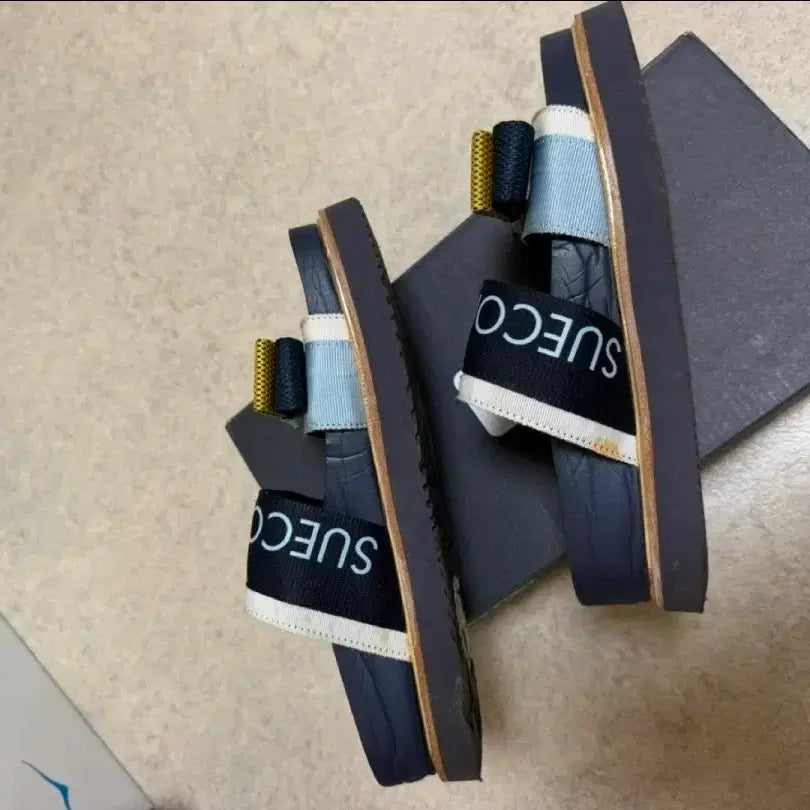 [BUNJANG] SCOMMAGNI Navy Logo Slide Sandals (Size 240) / 슈콤마비 슬리퍼  240