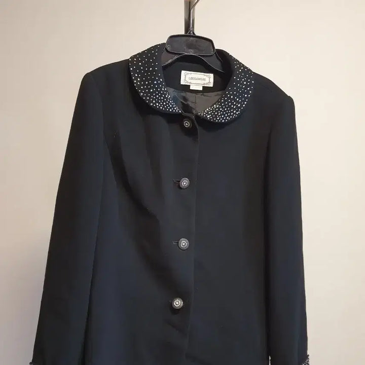 [BUNJANG] LEESANGAE Black Cubic Embellished Blazer Jacket Size 66 / 블랙 여성 큐빅 자켓 66사이즈