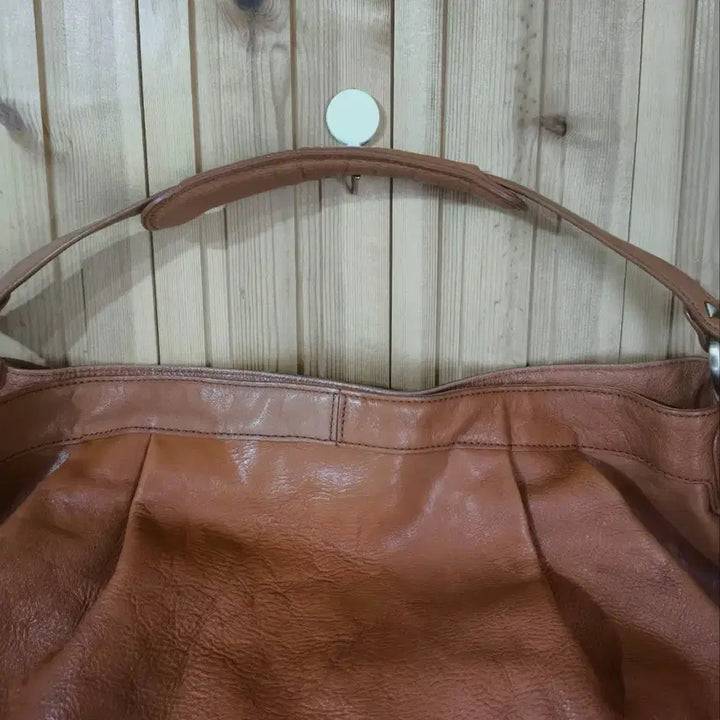 [BUNJANG] Louis Quatorze Two-Tone Leather Hobo Bag / 루이까또즈 토트백 숄더백 투톤레더 호보백