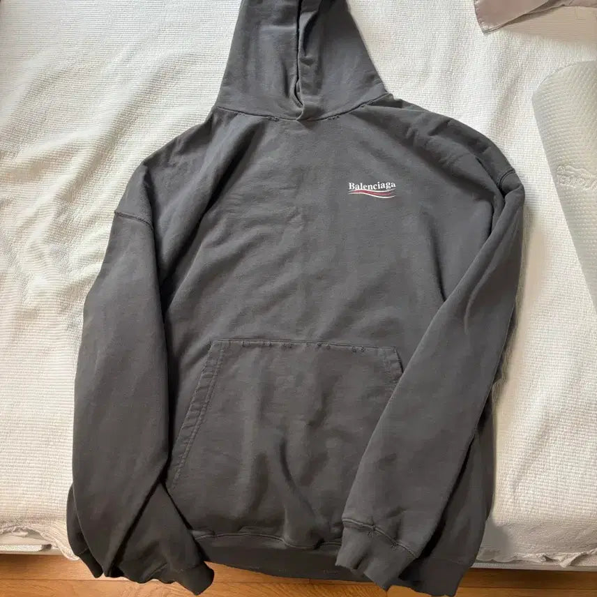 [BUNJANG] Balenciaga Wave Logo Hoodie Charcoal XXS / 발렌시아가 웨이브 로고 후드티 XXS 차콜