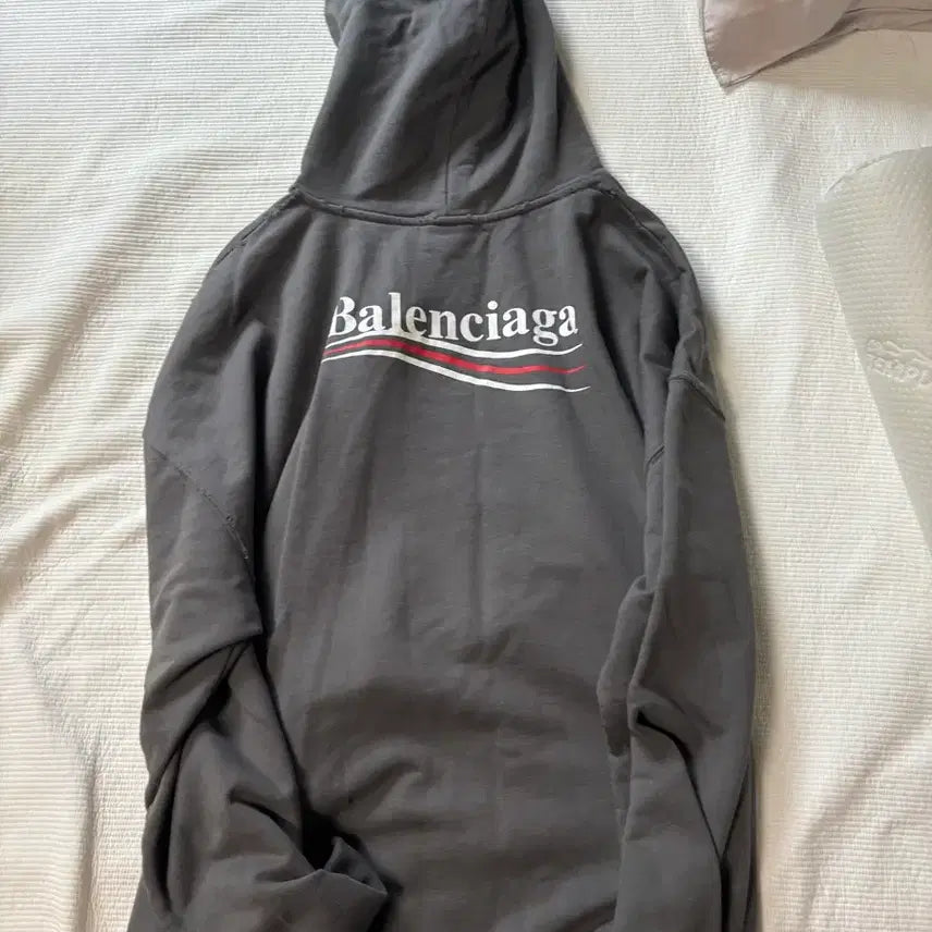 [BUNJANG] Balenciaga Wave Logo Hoodie Charcoal XXS / 발렌시아가 웨이브 로고 후드티 XXS 차콜