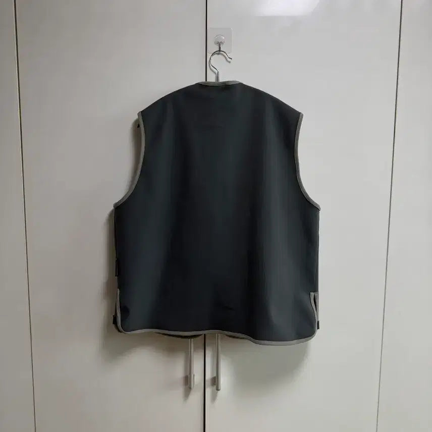 [BUNJANG] GR10K Technical Vest / GR10K 테크니컬 베스트 L