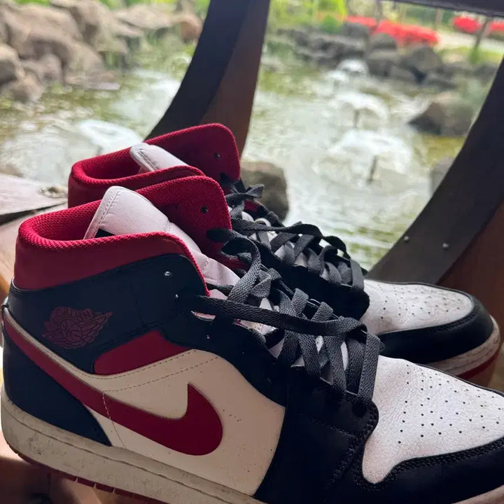 [BUNJANG] Nike Jordan Red Basketball Shoes (Size 290) / 급처 나이키 조던 레드 290