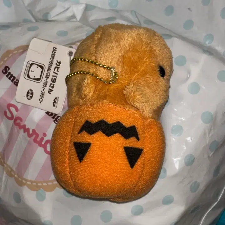 [BUNJANG] Capybara Halloween Classic Mascot Doll / 카피바라상 할로윈 고전 마스코트