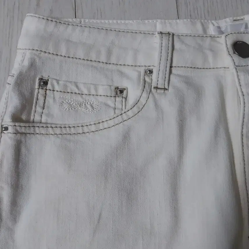 [BUNJANG] PLAC Ivory Cotton Denim Skirt (L) / 플랙 아이보리  면  데님 /새상품(L)