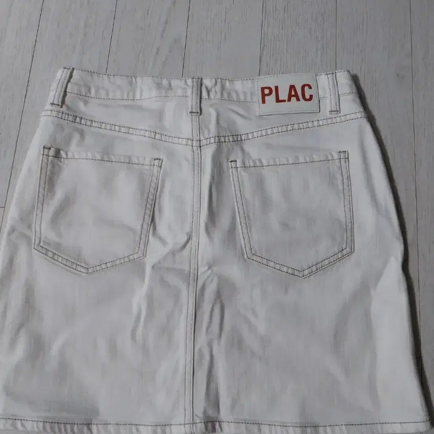[BUNJANG] PLAC Ivory Cotton Denim Skirt (L) / 플랙 아이보리  면  데님 /새상품(L)
