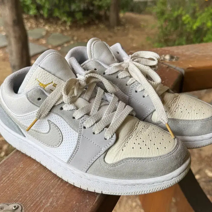 [BUNJANG] Nike Air Jordan 1 Low Light Smoke Grey Women&