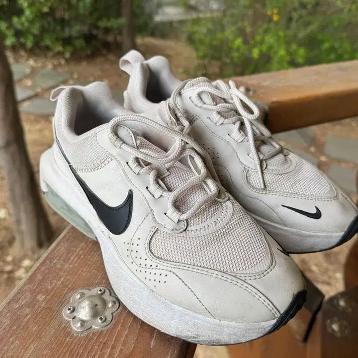 [BUNJANG] Nike Air Max Verona Sneakers (240mm) / 나이키 운동화 240m 에어맥스 베로나