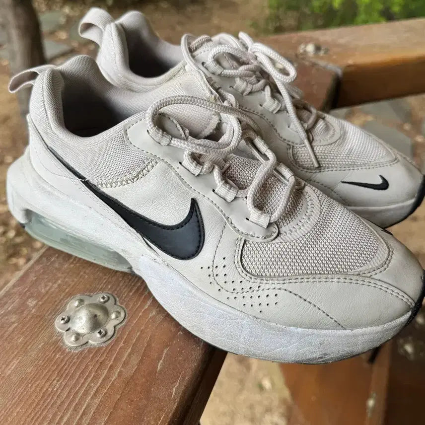 [BUNJANG] Nike Air Max Verona Sneakers (240mm) / 나이키 운동화 240m 에어맥스 베로나