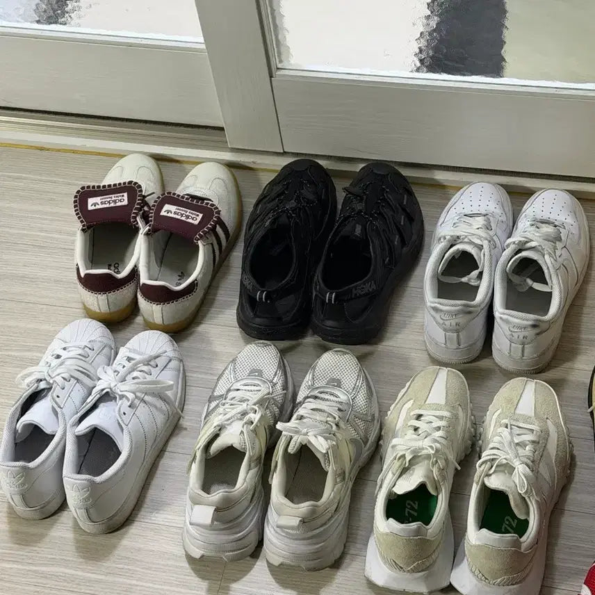 [BUNJANG] Assorted Nike, Adidas, Hoka, and Other Sneakers / 신발 여러켤레 모음 (나이키/아디다스/호카 외)