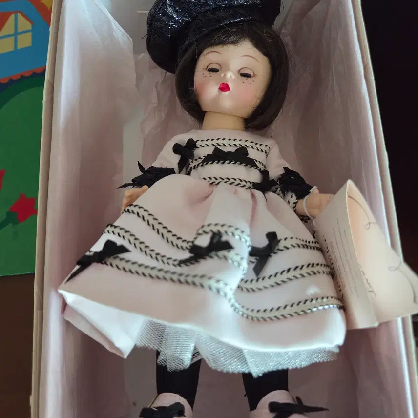 [BUNJANG] Madame Alexander 8-inch Party Dress Wendy Doll / 마담 알렉산더 8인치 파티 드레스 웬디