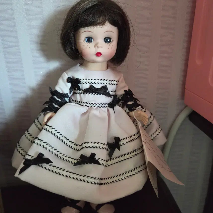 [BUNJANG] Madame Alexander 8-inch Party Dress Wendy Doll / 마담 알렉산더 8인치 파티 드레스 웬디