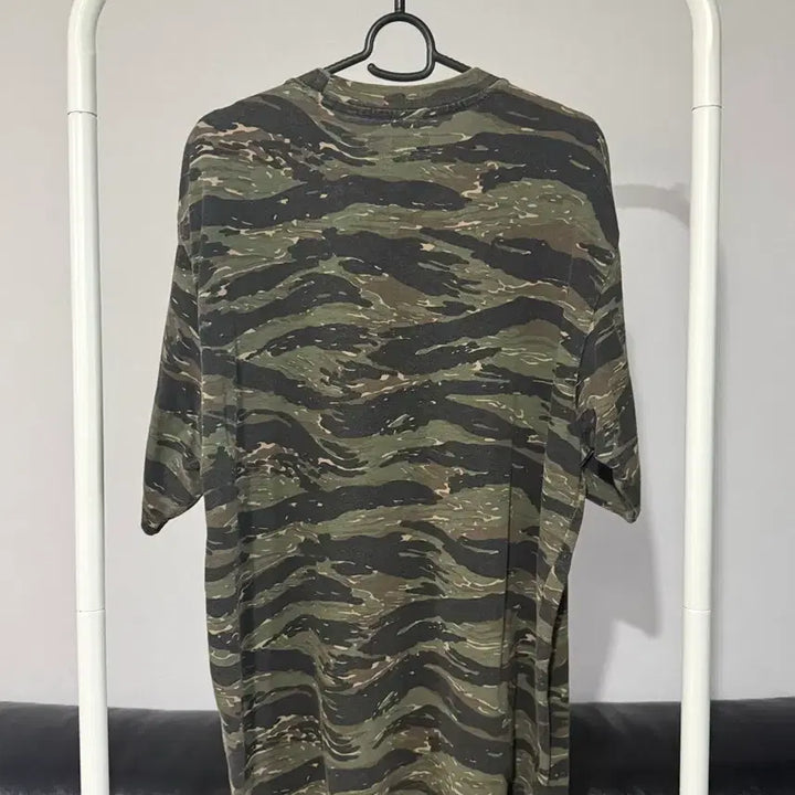 [BUNJANG] Supreme Tiger Camo Short Sleeve Pocket T-shirt SS24 / [슈프림] 숏슬리브 포켓 티셔츠 타이거 카모 24ss