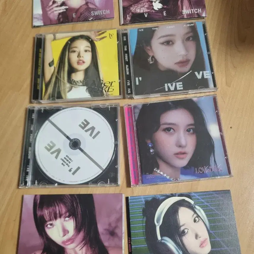 [BUNJANG] Idol Photocard &amp; Sticker Goods Bundle Set with Album CD / 아이돌 포토카드 &amp; 스티커 굿즈 및 앨범CD(일괄판매)