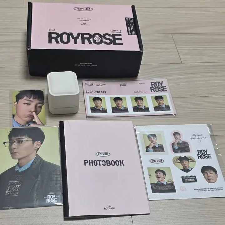 [BUNJANG] Roy Kim Roy-Rose 2nd Fanclub Kit / 로이킴 로이로제 2기 팬클럽 키트