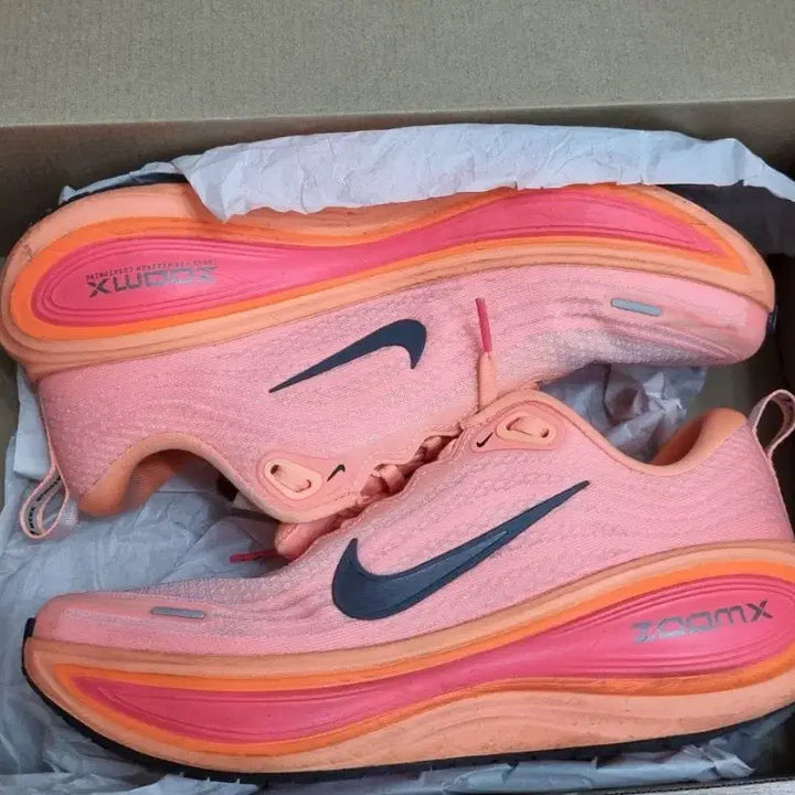 [BUNJANG] Nike Vomero+ Running Shoes Orange Pulse 255mm / 나이키 보메로 플러스 오렌지 펄스 255mm