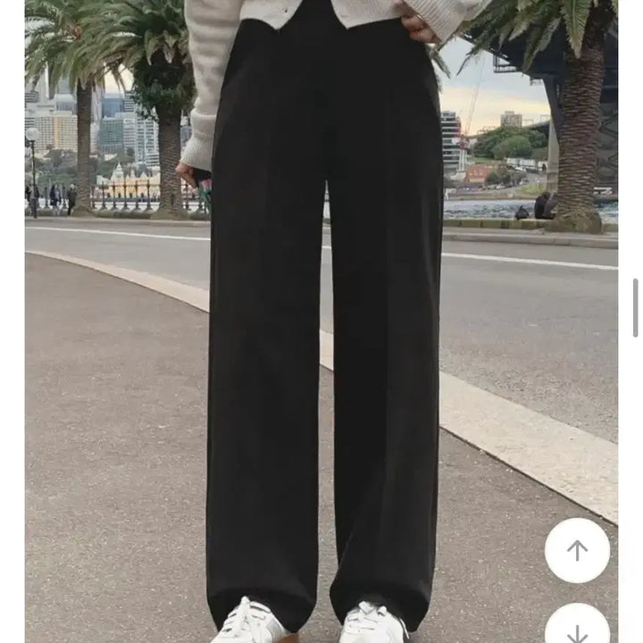 [BUNJANG] Gogosing Mochi Slacks Straight Fit Pants / 새옷)고고싱 모찌슬랙스 스트레이트일자