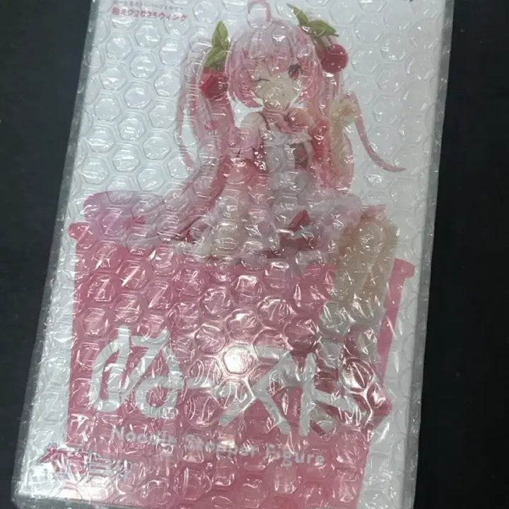 [BUNJANG] FURYU Sakura Miku Noodle Stopper Figure (Sealed) / (신상미개봉)후류 누들스토퍼 사쿠라 미쿠 피규어 윙크