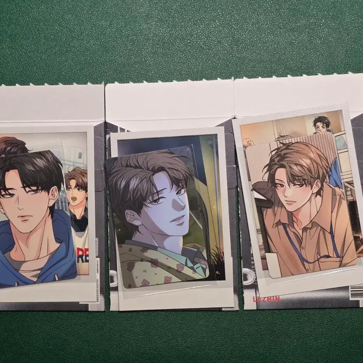 [BUNJANG] LEVVOM Melting Curve Melting Studio Date Photo Pack + Admission POB Bundle Set / 레봄 해빙곡선 멜팅스튜디오 데이트 사진팩 일괄