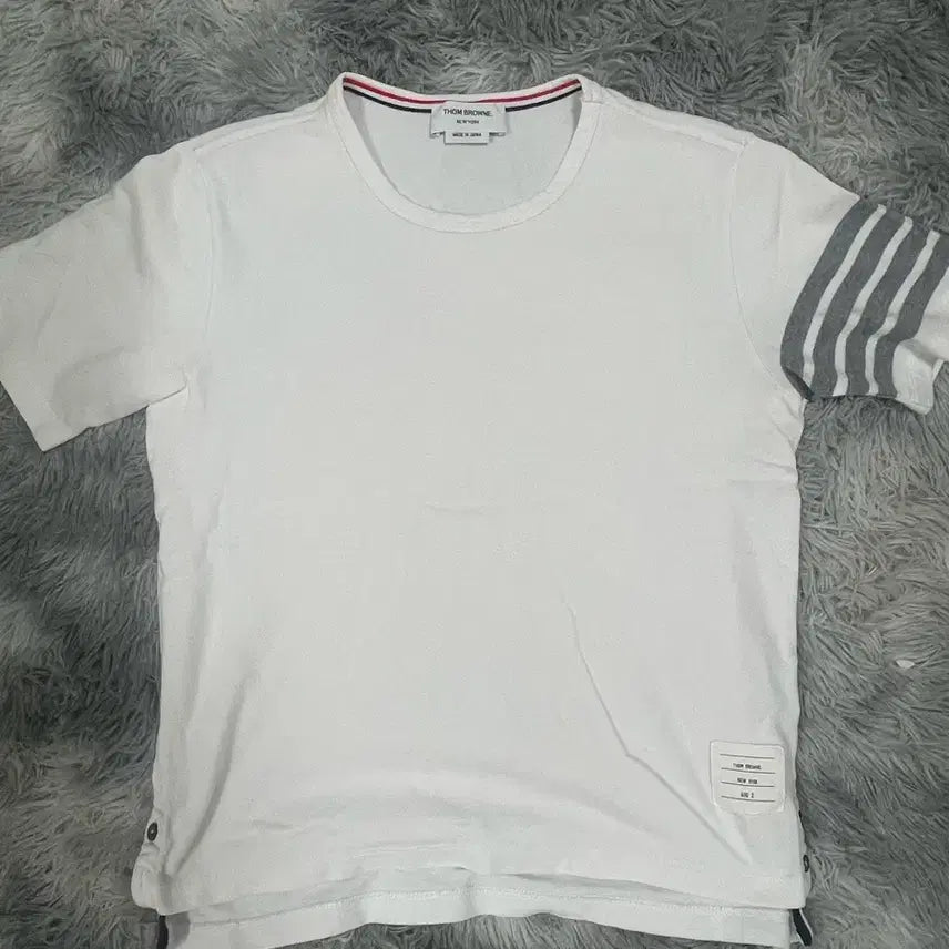 [SOLD OUT] [새상품급/2size] 톰브라운 4바 반팔