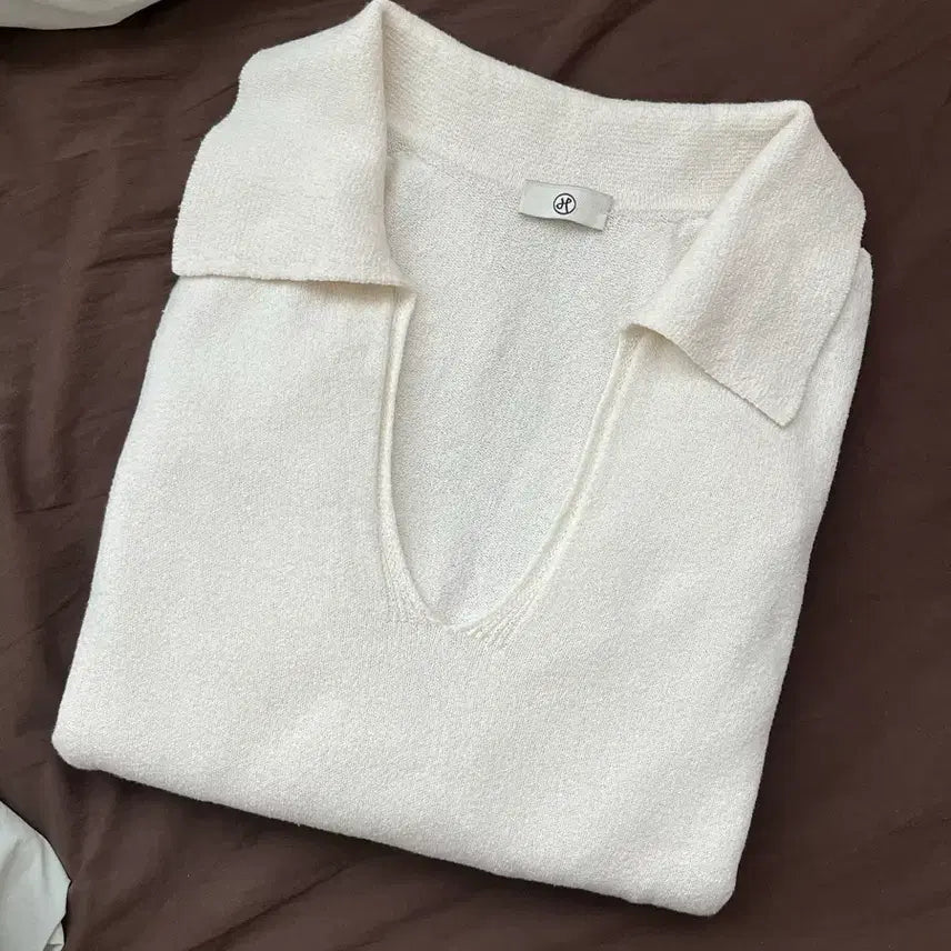 [BUNJANG] H8 Tori Sweater / H8 tori sweater