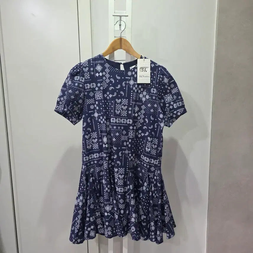 [BUNJANG] 31.ashion Navy Short Sleeve Midi Dress / 31. 31.ashion 반팔 원피스 패턴 네이비